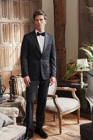 Peerless Clothing
