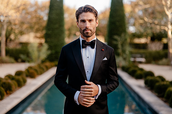 Peerless Clothing